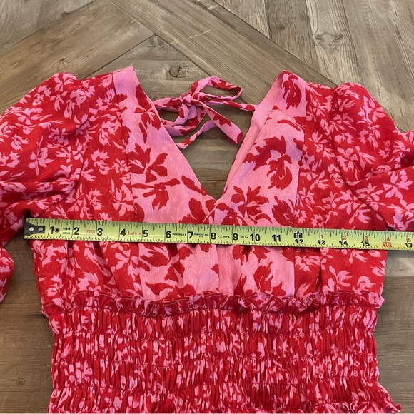 Taylor Smocked Waist Dress‎ - Picture 9 of 12